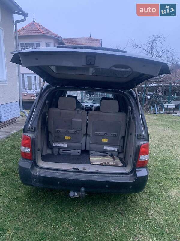 Мінівен Kia Carnival 2005 в Коломиї