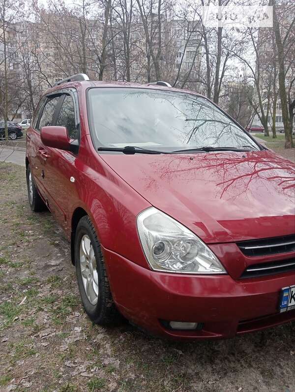 Минивэн Kia Carnival 2006 в Киеве фото 8 Минивэн Kia Carnival 2006 в Киеве
