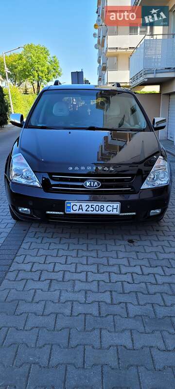 Kia Carnival 2008
