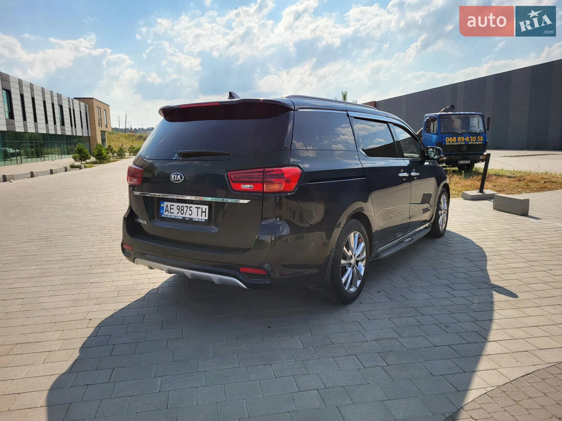 2018 Kia Carnival - мініатюра 10