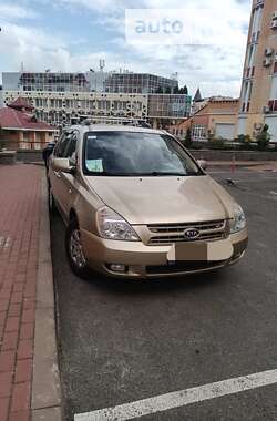 Мінівен Kia Carnival 2008 в Києві