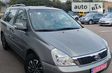 Мінівен Kia Carnival 2012 в Рівному