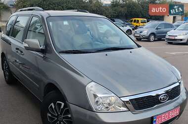 Мінівен Kia Carnival 2012 в Рівному