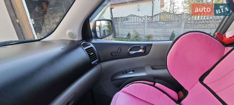 Минивэн Kia Carnival 2010 в Новояворовске фото 7 Минивэн Kia Carnival 2010 в Новояворовске