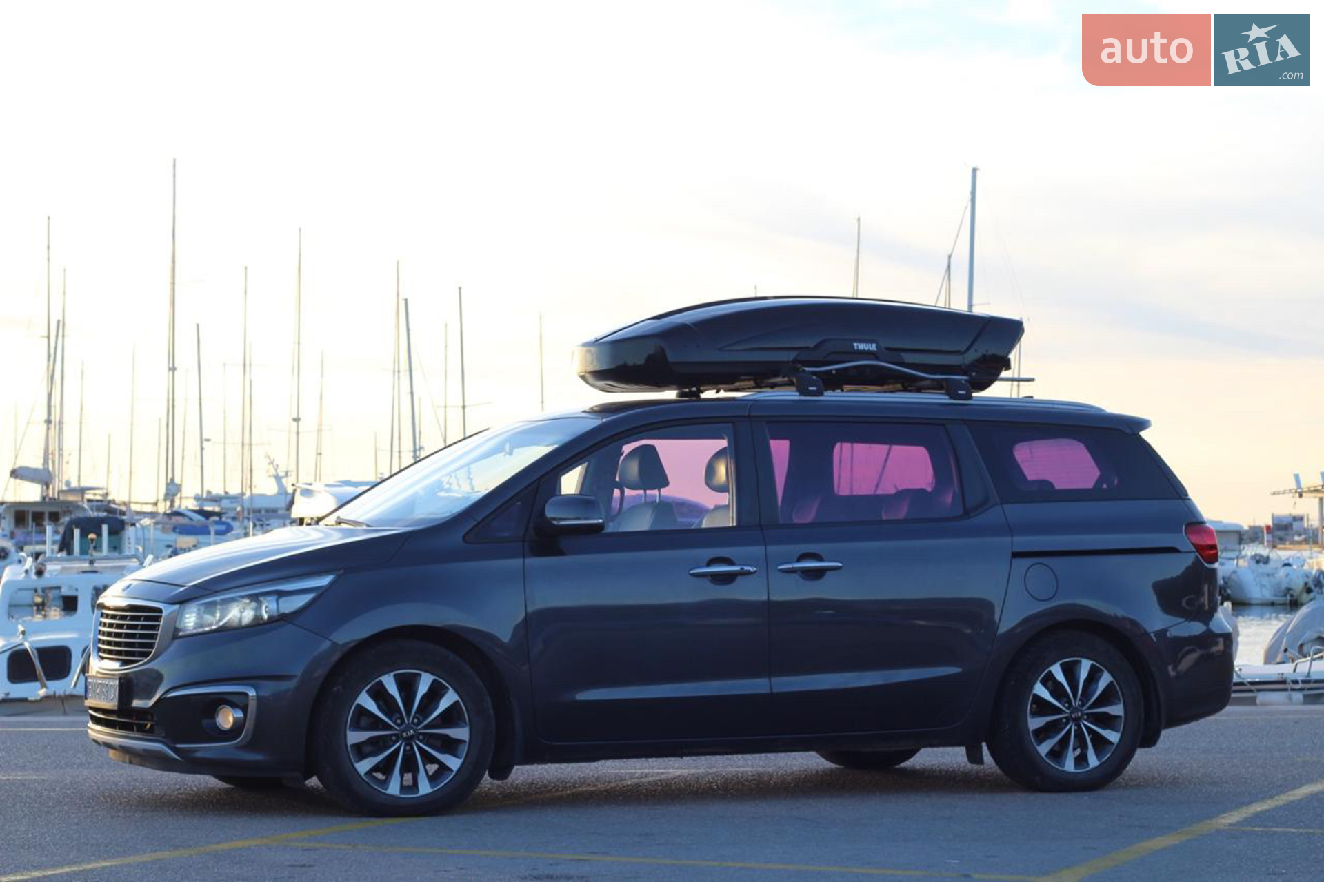 2015 Kia Carnival - мініатюра 3
