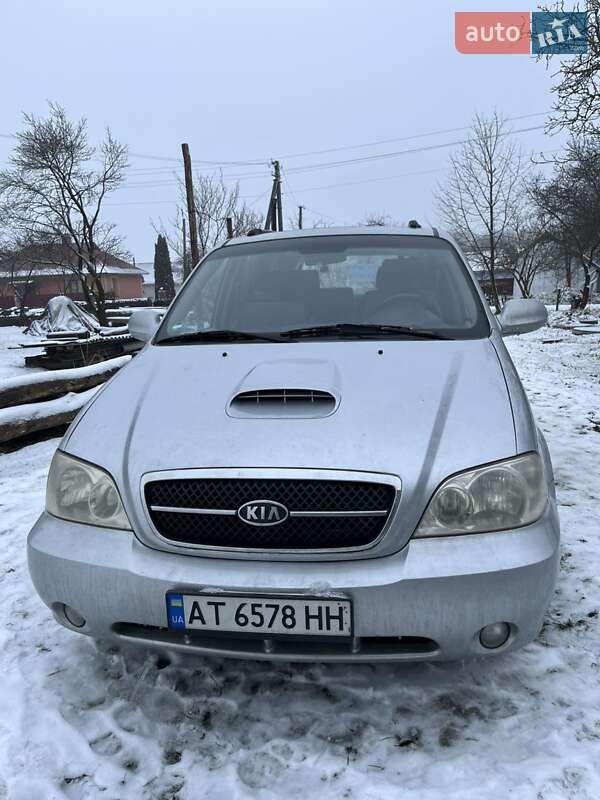 Kia Carnival 2003