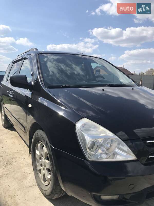 Минивэн Kia Carnival 2008 в Новой Ушице фото 3 Минивэн Kia Carnival 2008 в Новой Ушице