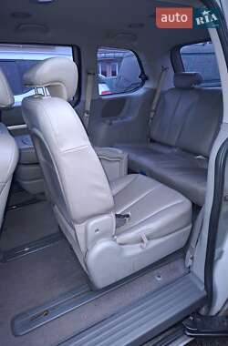 Минивэн Kia Carnival 2012 в Черкассах