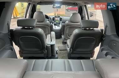 Мінівен Kia Carnival 2011 в Харкові