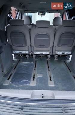 Минивэн Kia Carnival 2008 в 