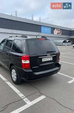 Минивэн Kia Carnival 2007 в 