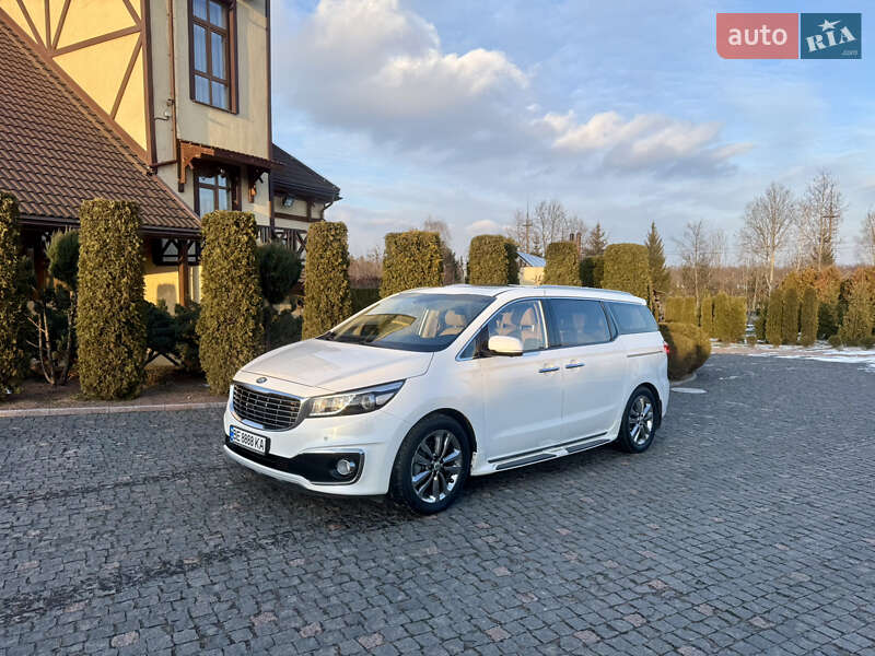 Минивэн Kia Carnival 2017 в Житомире фото 3 Минивэн Kia Carnival 2017 в Житомире