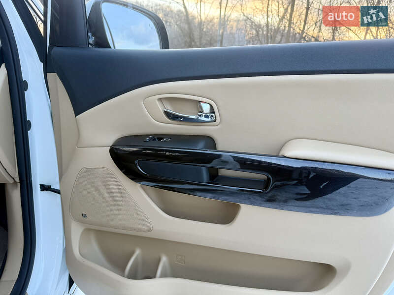 Минивэн Kia Carnival 2017 в Житомире фото 27 Минивэн Kia Carnival 2017 в Житомире