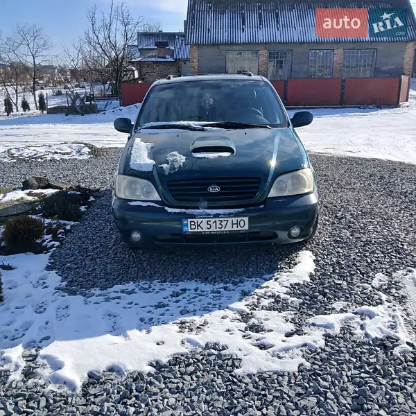 Kia Carnival 2003