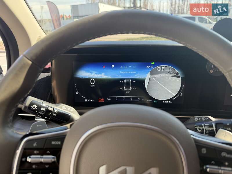 Минивэн Kia Carnival 2022 в Киеве