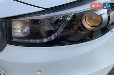 Минивэн Kia Carnival 2017 в 