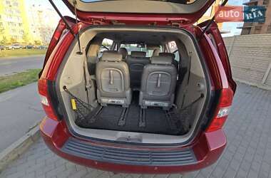 Минивэн Kia Carnival 2007 в 