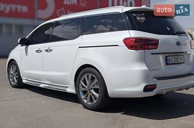 Минивэн Kia Carnival 2019 в 