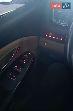 Минивэн Kia Carnival 2019 в 