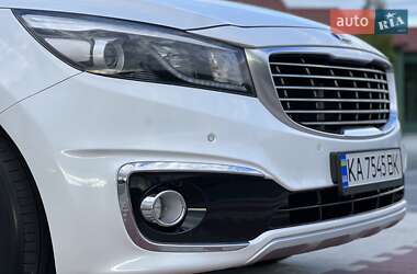Мінівен Kia Carnival 2017 в 