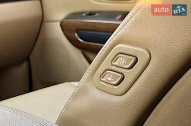 Мінівен Kia Carnival 2017 в 