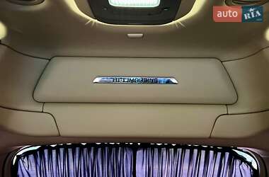Мінівен Kia Carnival 2017 в 