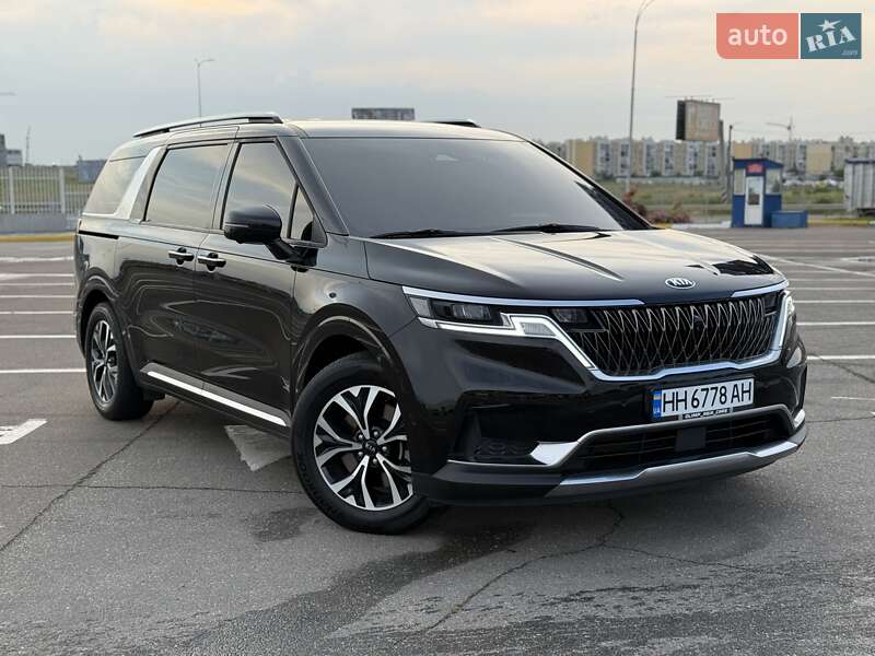 Минивэн Kia Carnival 2020 в Одессе