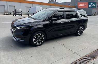 Мінівен Kia Carnival 2022 в Києві
