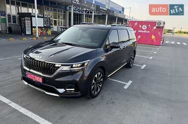 Мінівен Kia Carnival 2023 в Києві