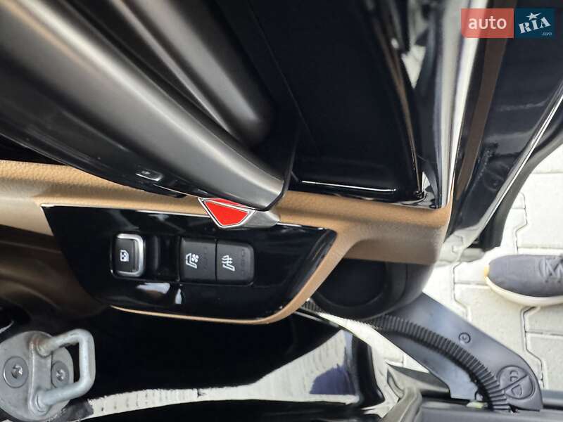 Минивэн Kia Carnival 2023 в Киеве фото 27 Минивэн Kia Carnival 2023 в Киеве