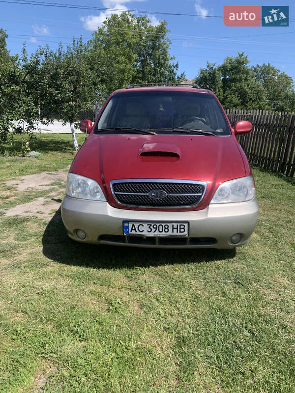 Мінівен Kia Carnival 2004 в Ковелі