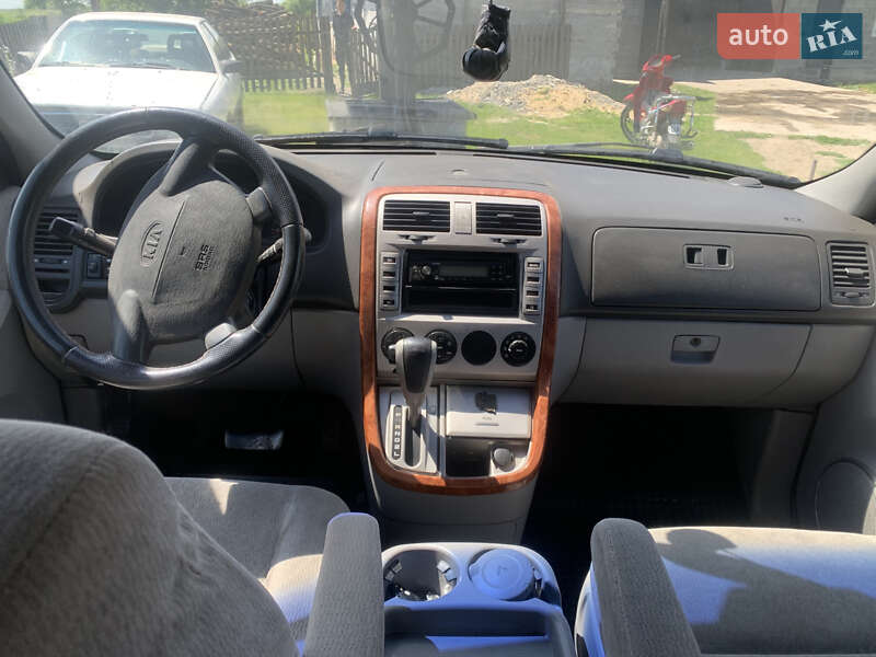 Мінівен Kia Carnival 2004 в Ковелі