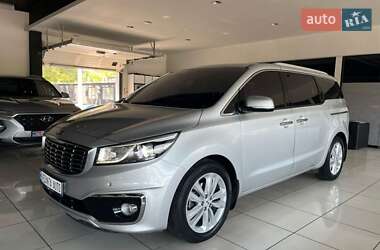 Минивэн Kia Carnival 2016 в Одессе