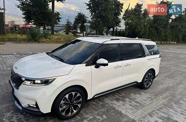 Минивэн Kia Carnival 2023 в Киеве
