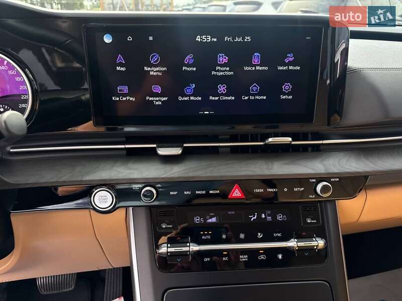 Мінівен Kia Carnival 2021 в Києві