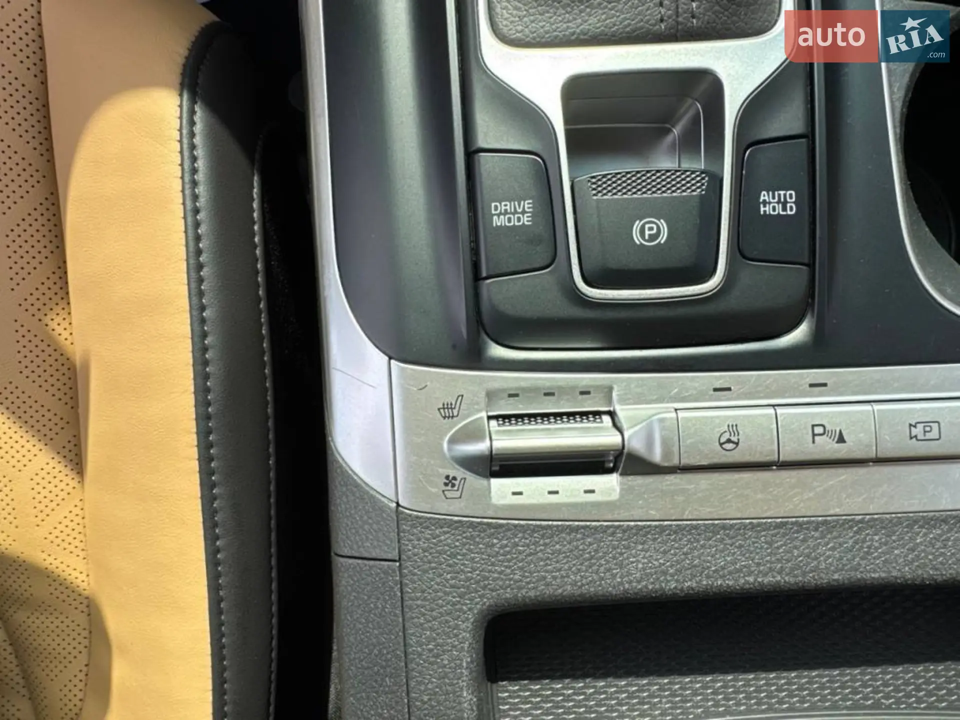 2021 Kia Carnival - мініатюра 24