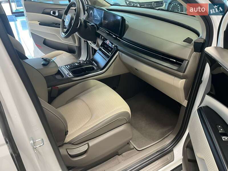 Мінівен Kia Carnival 2021 в Одесі