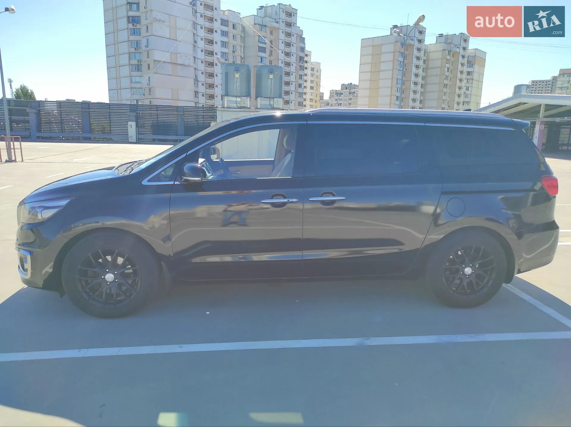 2018 Kia Carnival - мініатюра 4