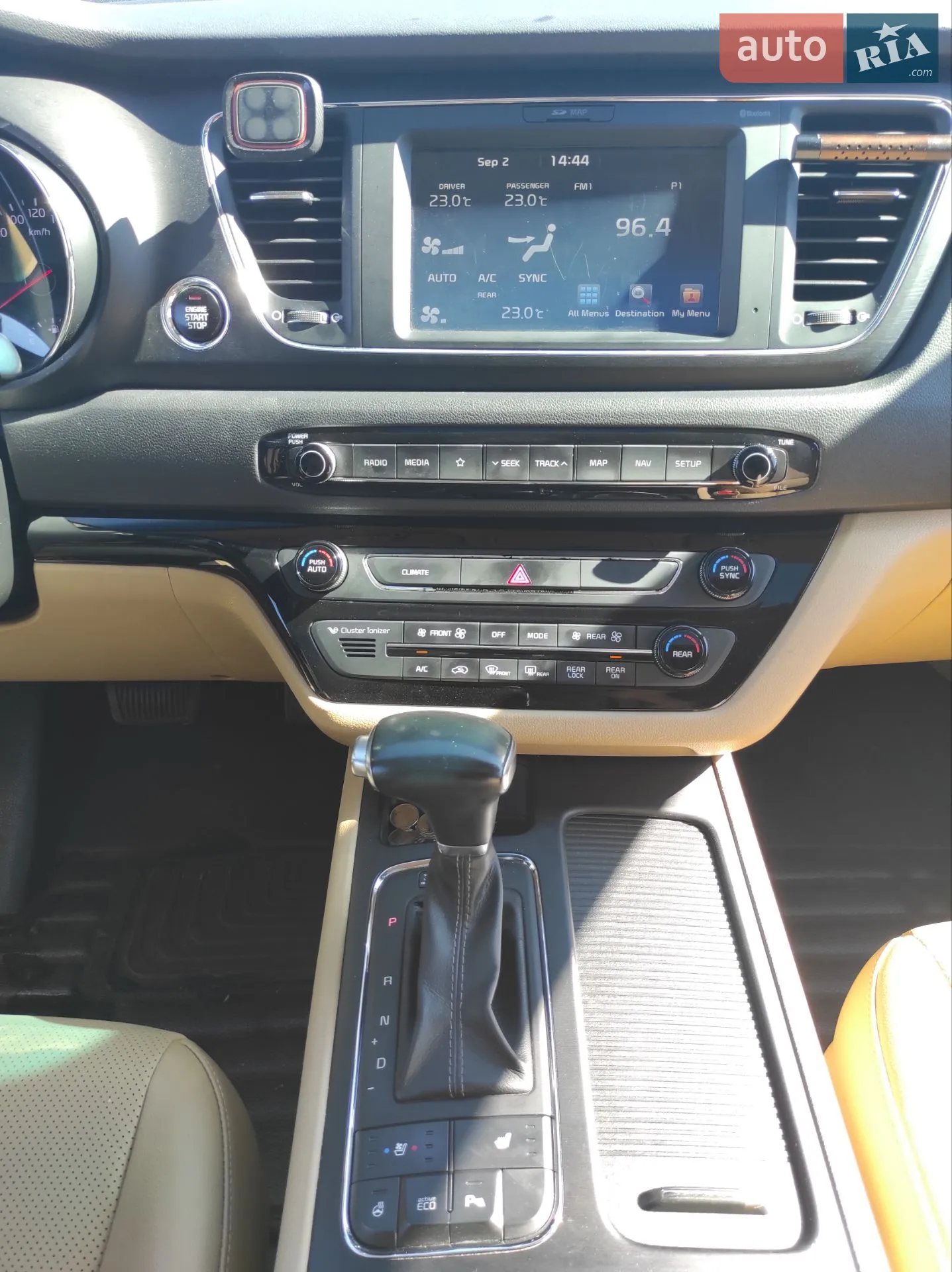 2018 Kia Carnival - мініатюра 15
