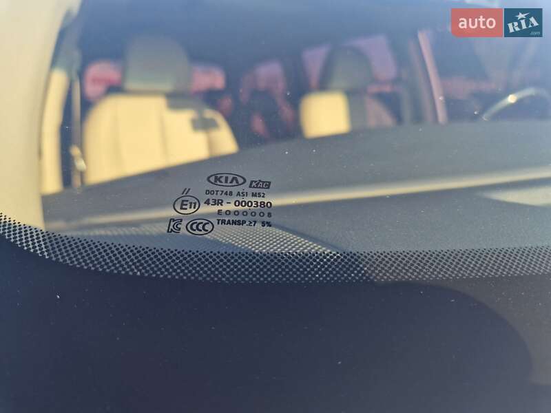 Минивэн Kia Carnival 2018 в Одессе