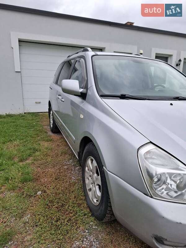 Минивэн Kia Carnival 2007 в Житомире фото 3 Минивэн Kia Carnival 2007 в Житомире