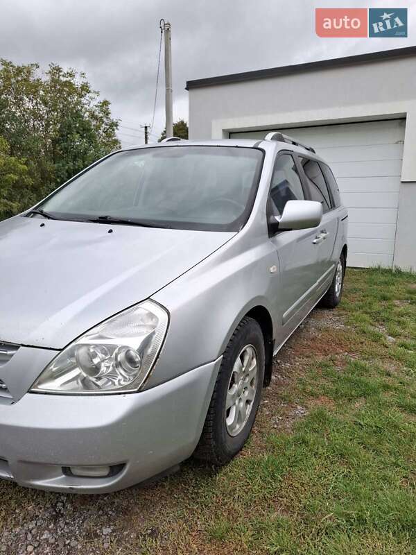 Минивэн Kia Carnival 2007 в Житомире фото 8 Минивэн Kia Carnival 2007 в Житомире