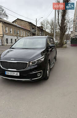 Минивэн Kia Carnival 2015 в Одессе