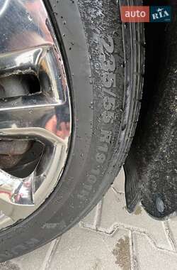 Мінівен Kia Carnival 2014 в 