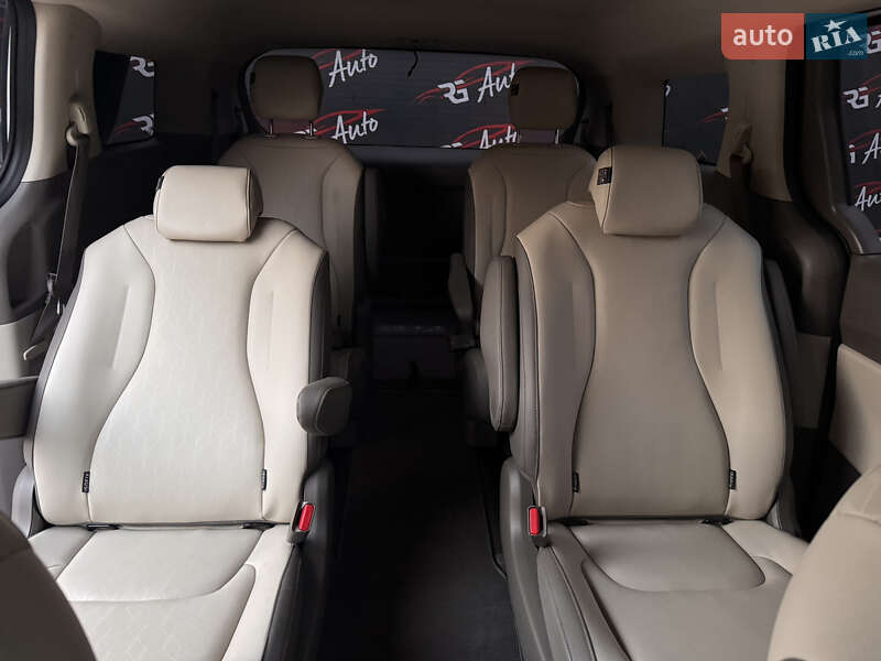 Минивэн Kia Carnival 2023 в Одессе фото 8 Минивэн Kia Carnival 2023 в Одессе