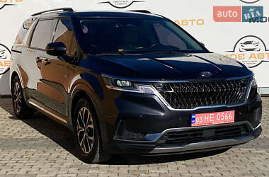 Минивэн Kia Carnival 2021 в 