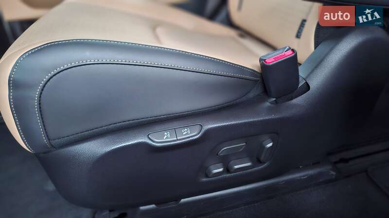 Минивэн Kia Carnival 2021 в Киеве фото 118 Минивэн Kia Carnival 2021 в Киеве