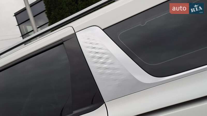 Минивэн Kia Carnival 2021 в Киеве фото 130 Минивэн Kia Carnival 2021 в Киеве