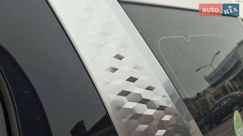 Минивэн Kia Carnival 2021 в Киеве фото 154 Минивэн Kia Carnival 2021 в Киеве