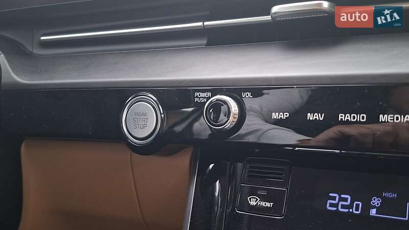 Минивэн Kia Carnival 2021 в Киеве фото 158 Минивэн Kia Carnival 2021 в Киеве